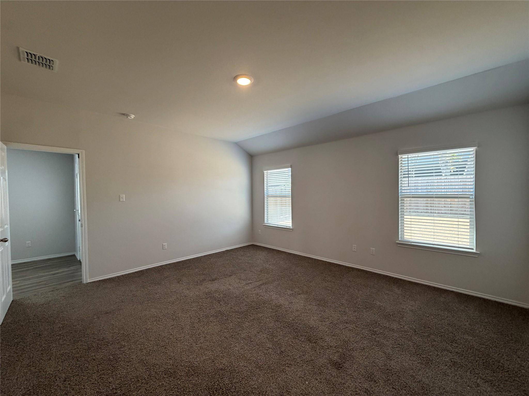 1160 Oxford LN, Troy, TX 76579