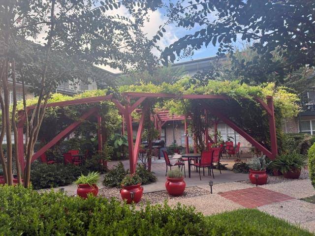 2425 Ashdale DR #64, Austin, TX 78757