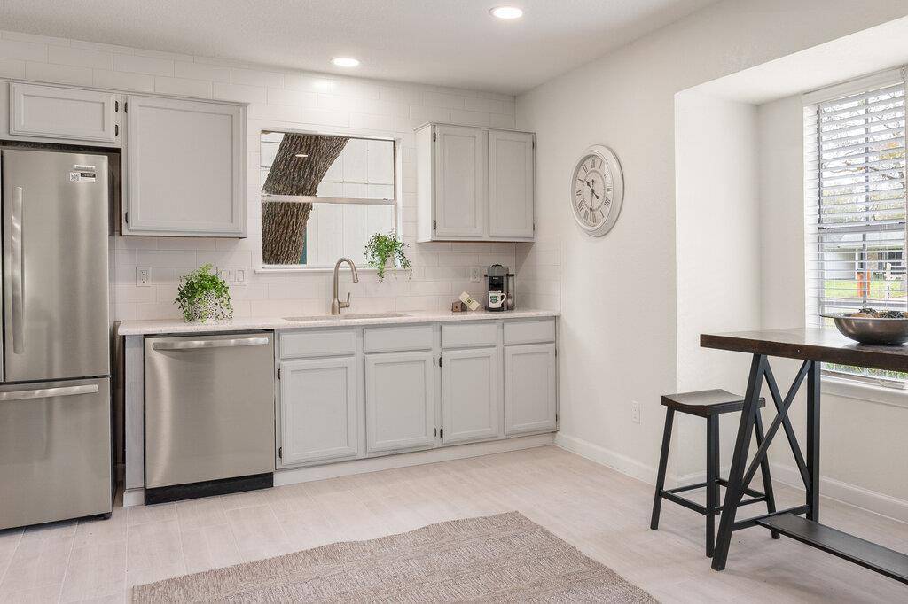7611 Navarro PL, Austin, TX 78749