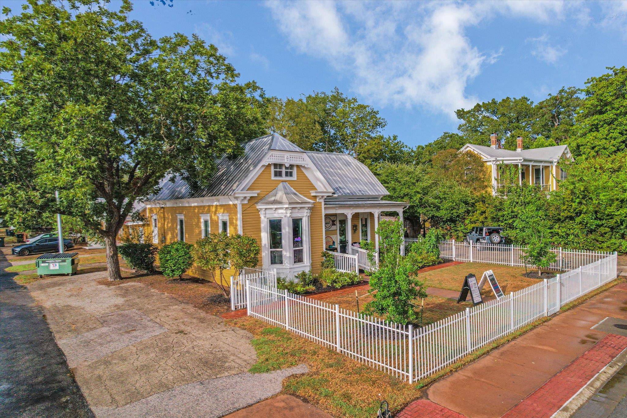 1002 Chestnut ST #A, Bastrop, TX 78602