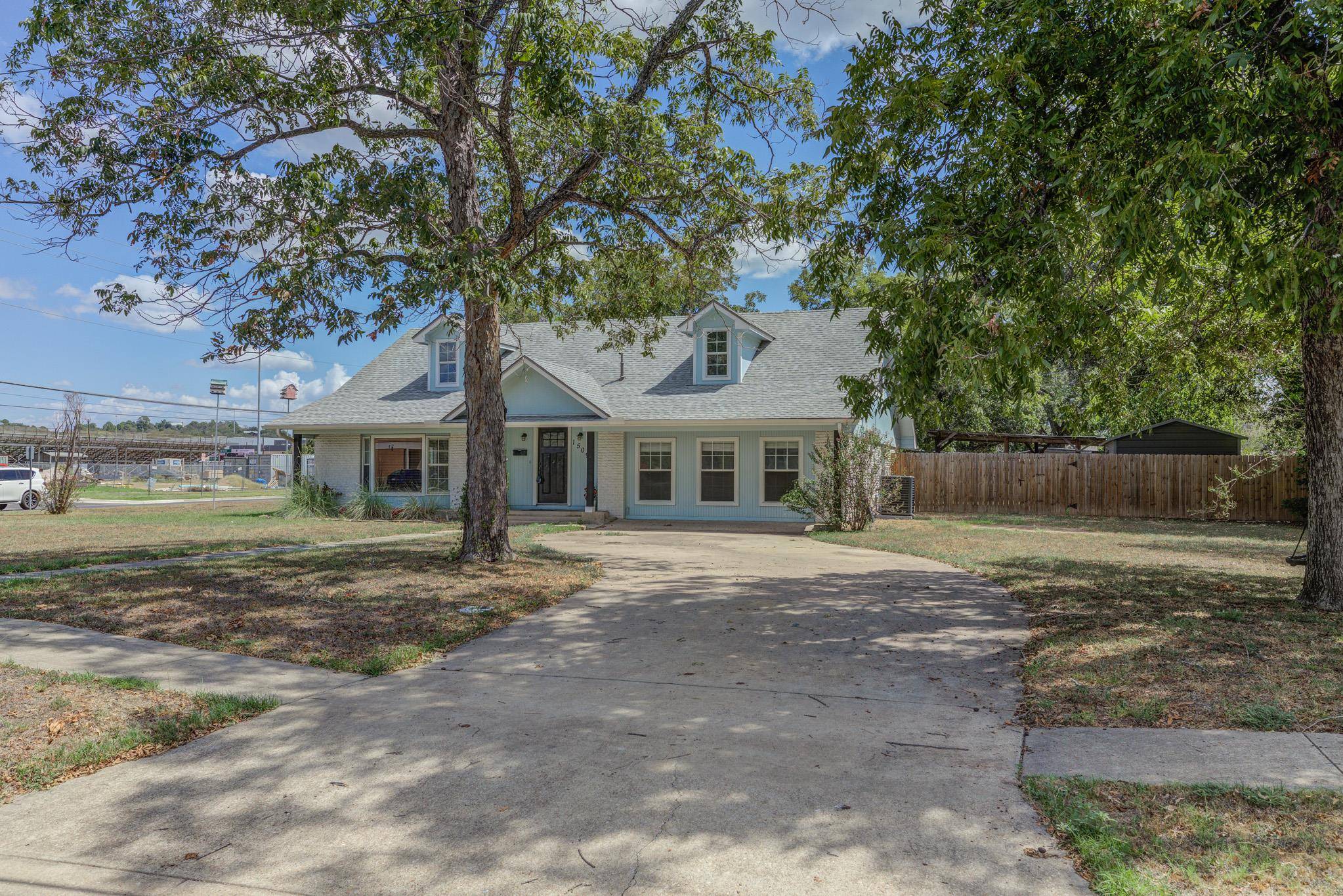 1509 Hill ST, Bastrop, TX 78602