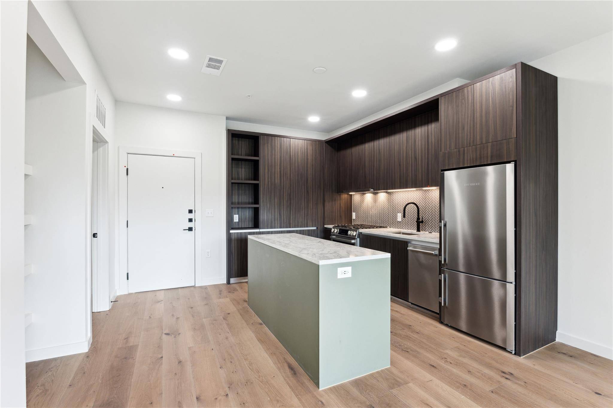 2209 S 1st ST #217, Austin, TX 78704