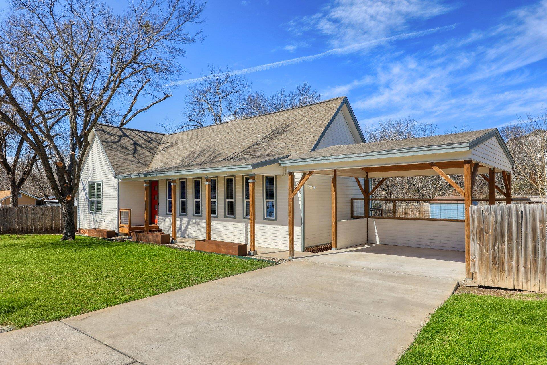1704 Webberville RD, Austin, TX 78721