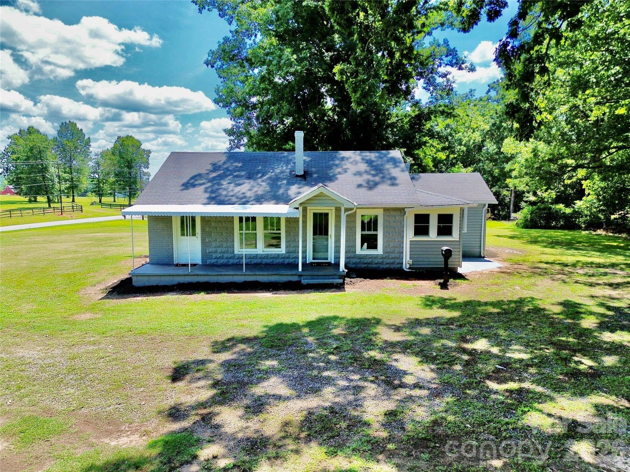 4934 E NC 10 HWY, Catawba, NC 28609