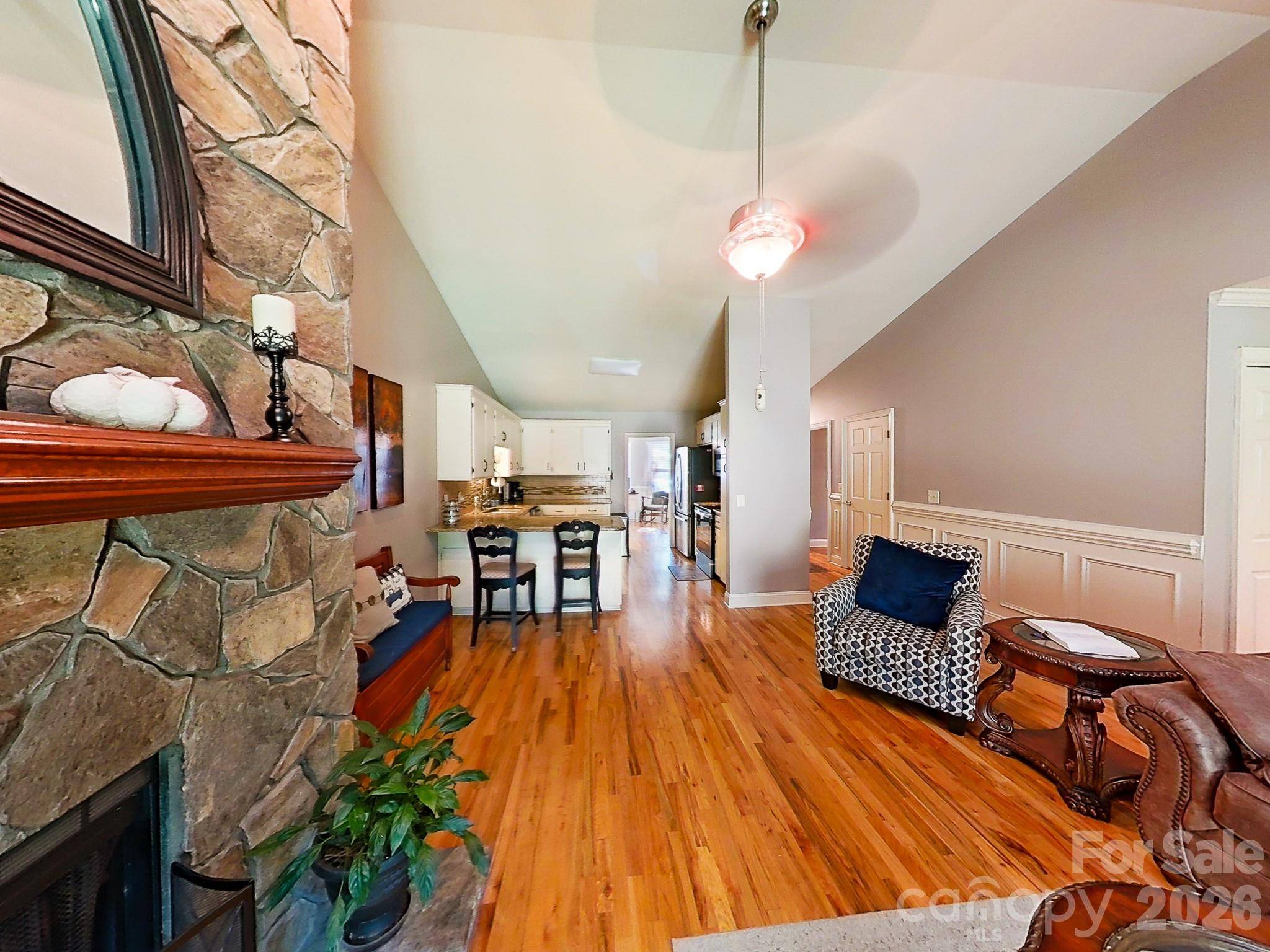 1004 Kenilworth CT NW, Concord, NC 28027