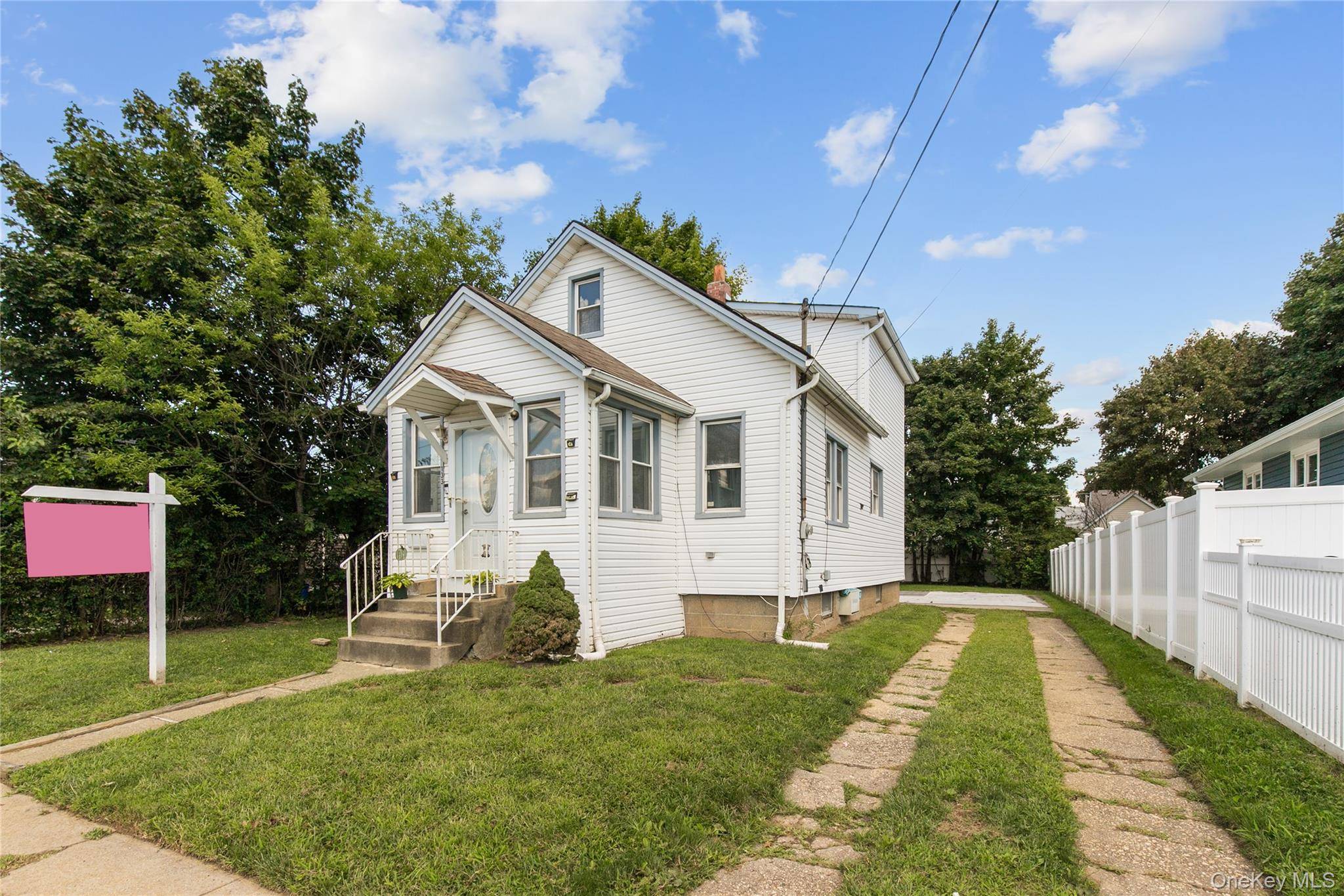 133 Union ST, Freeport, NY 11520