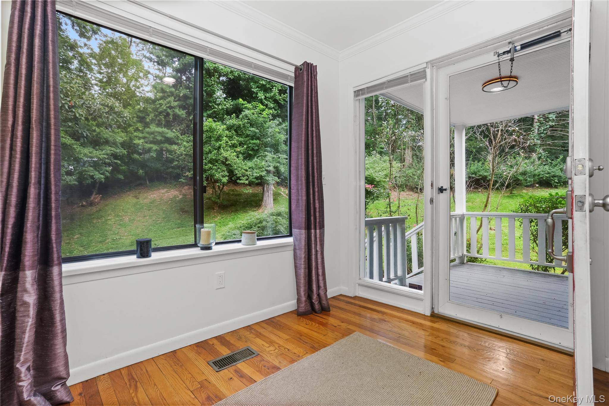 10 Deborah LN, Chappaqua, NY 10514