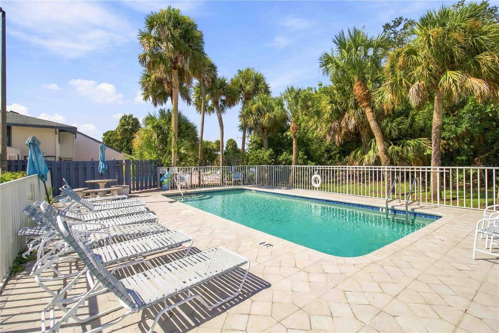 7294 CLOISTER DR #23, Sarasota, FL 34231