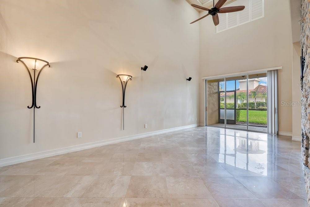 8766 THE ESPLANADE #24, Orlando, FL 32836