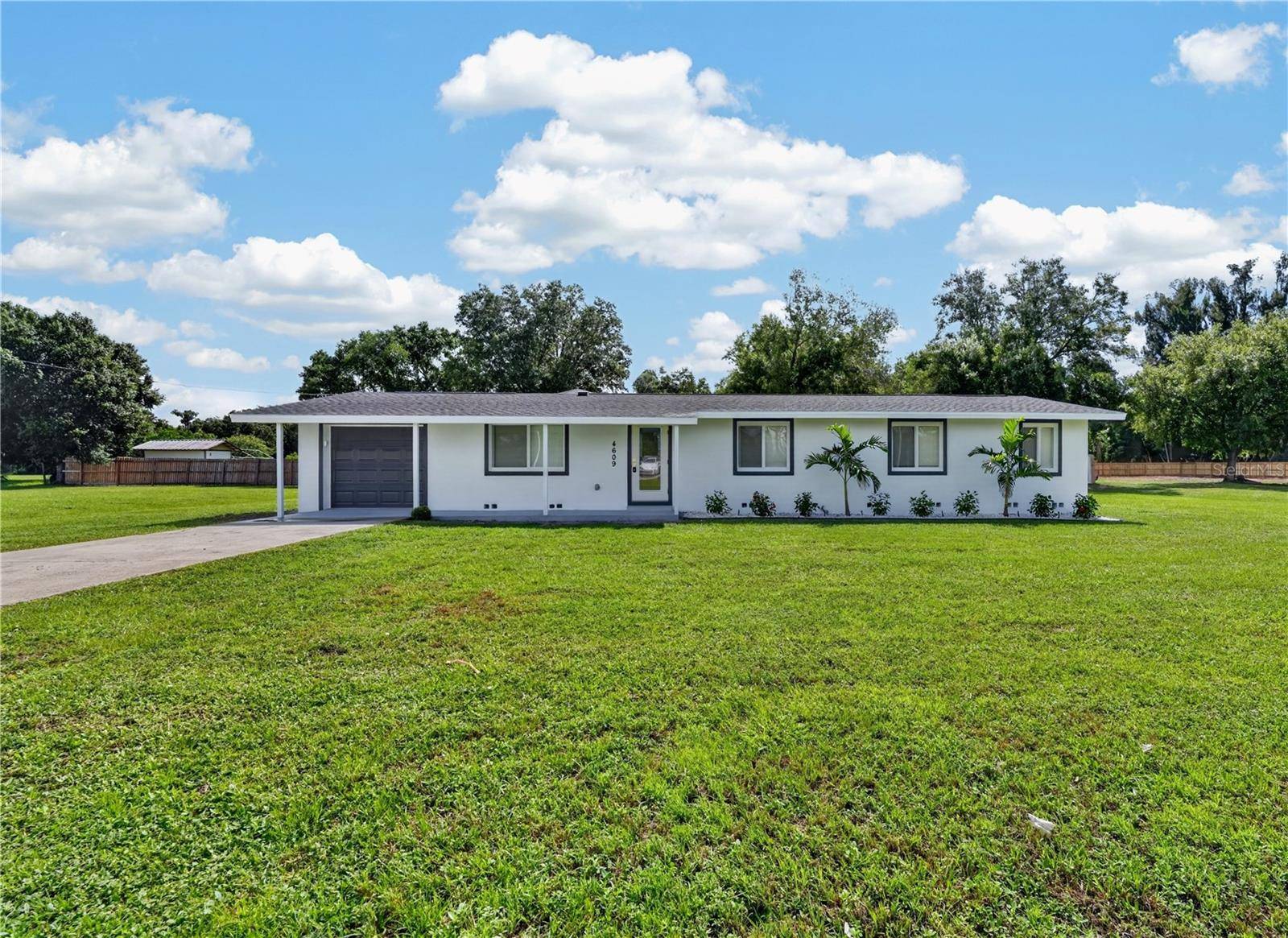 4609 60TH ST E, Bradenton, FL 34203