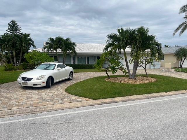 601 64TH AVE, St Pete Beach, FL 33706