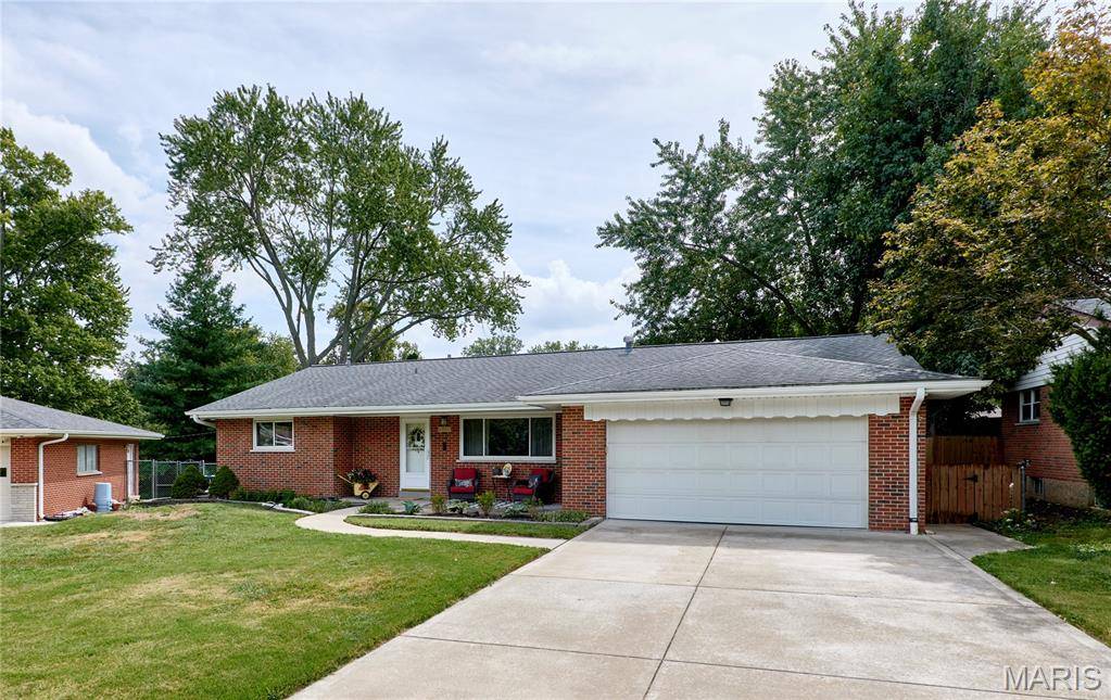 1700 Saint Denis ST, Florissant, MO 63033