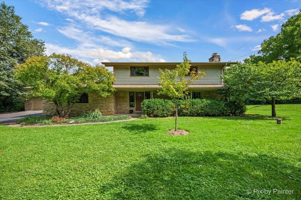 283 Kimberly RD, North Barrington, IL 60010