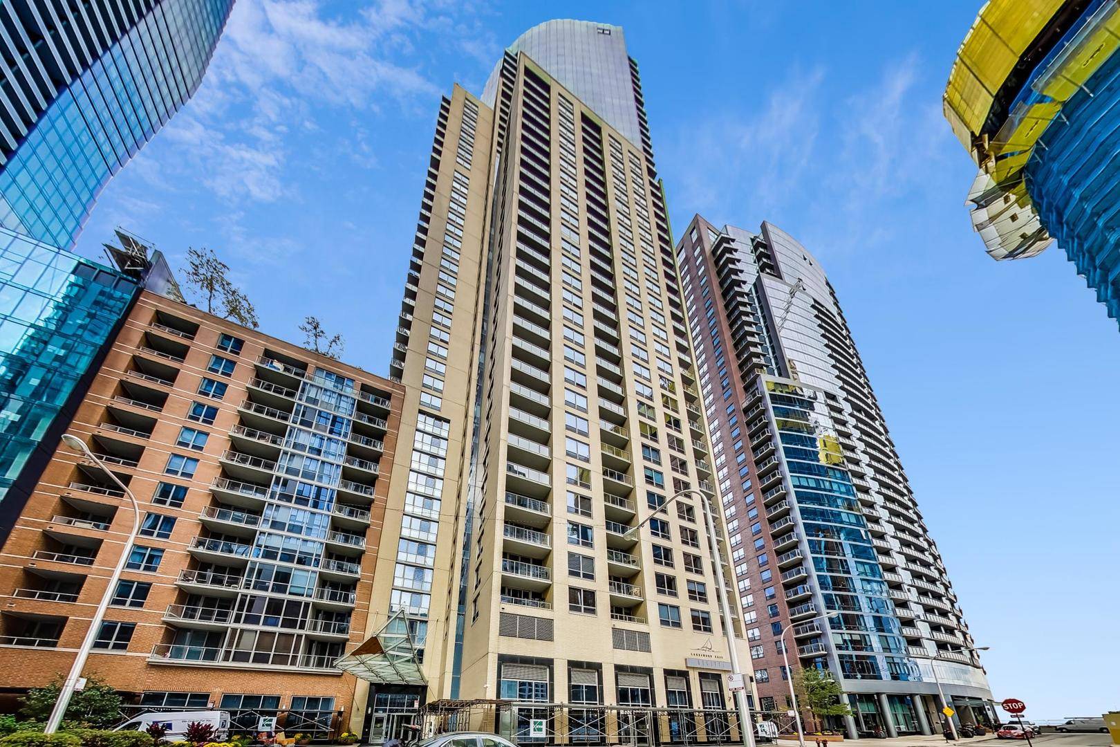 420 E Waterside DR #4201, Chicago, IL 60601