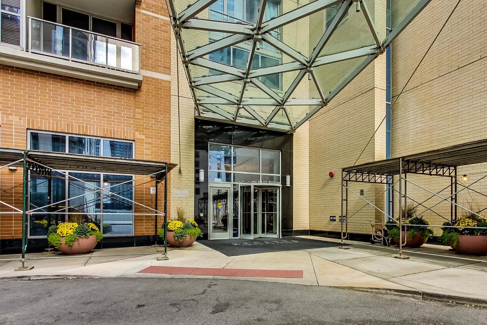 420 E Waterside DR #4201, Chicago, IL 60601