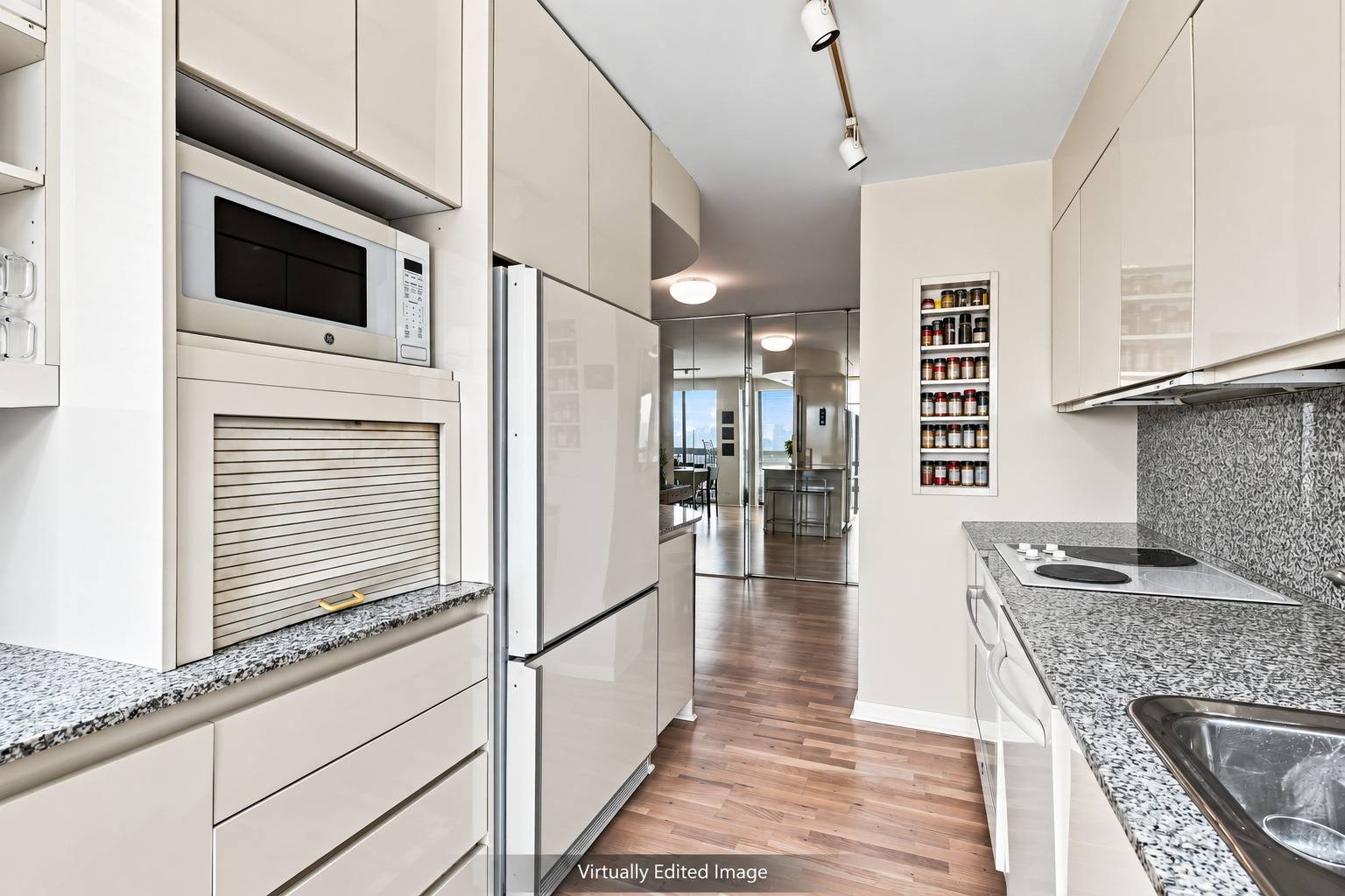 1660 N La Salle DR #2302, Chicago, IL 60614