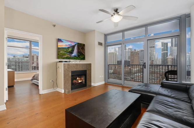 1600 S Prairie AVE #1204, Chicago, IL 60616
