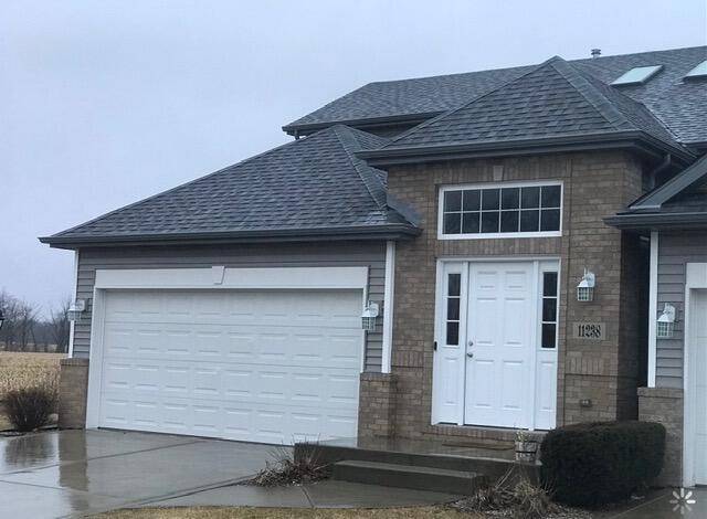11238 Pike Place, Crown Point, IN 46307