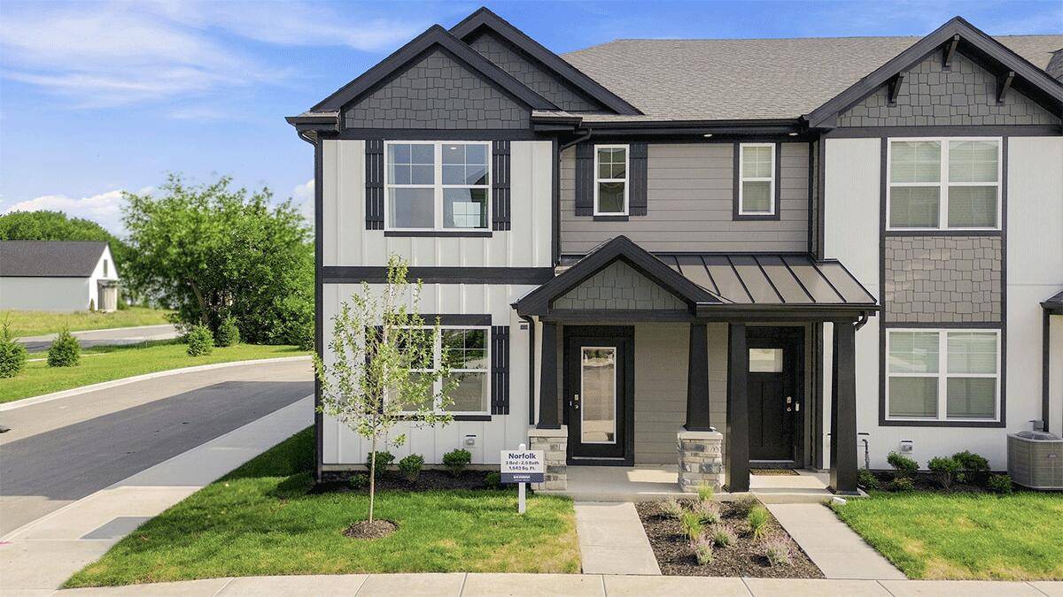 540 E 120th Place, Crown Point, IN 46307
