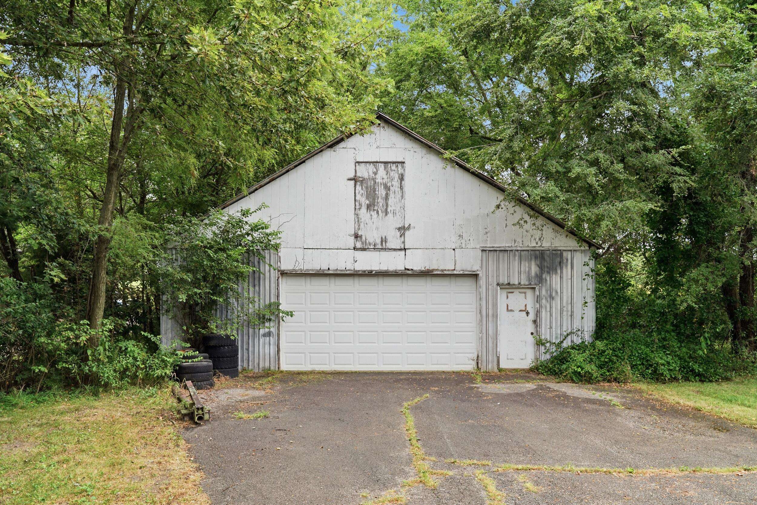 15507 Magoun Street, Cedar Lake, IN 46303