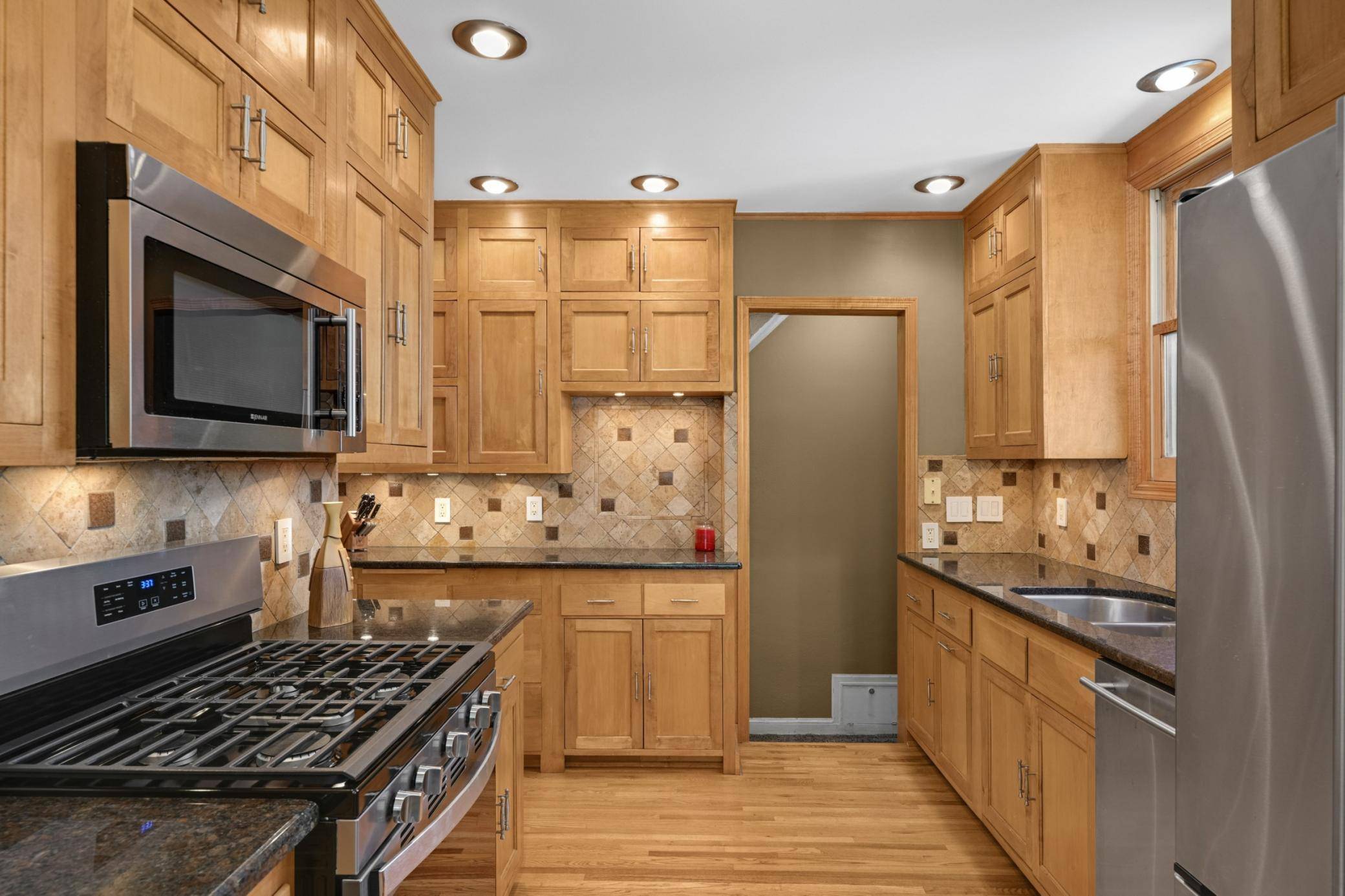 4216 Utica AVE S, Saint Louis Park, MN 55416