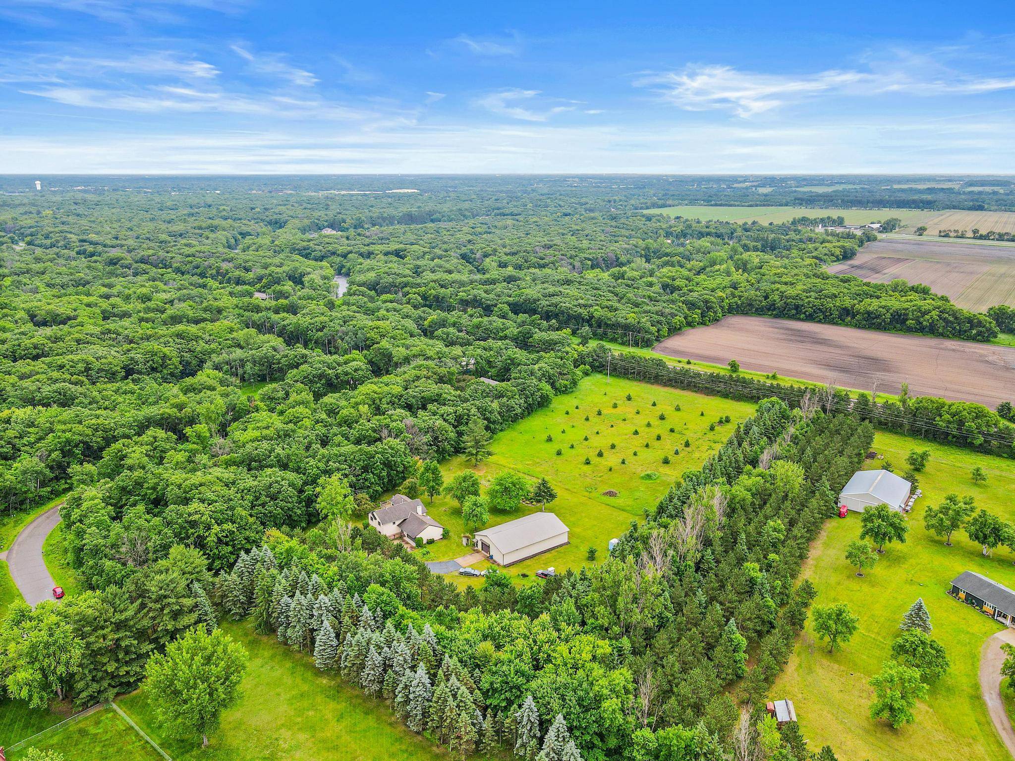 160 196th DR NW, Elk River, MN 55330