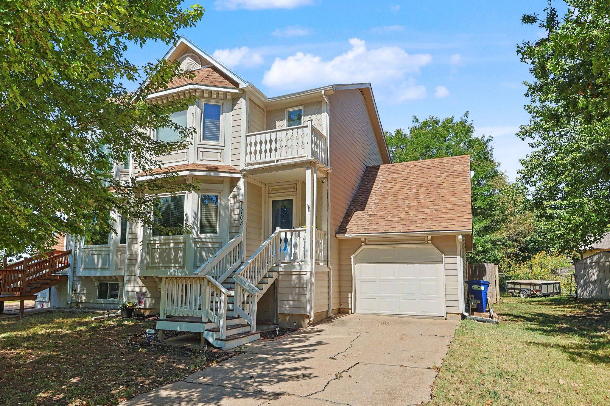 1708 E Evergreen Ct, Derby, KS 67037