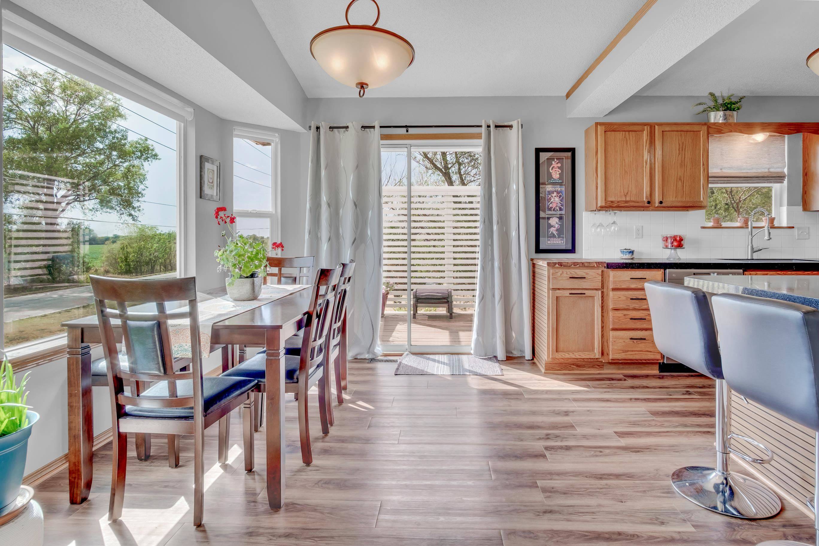 2321 Paddington Ave, Newton, KS 67114