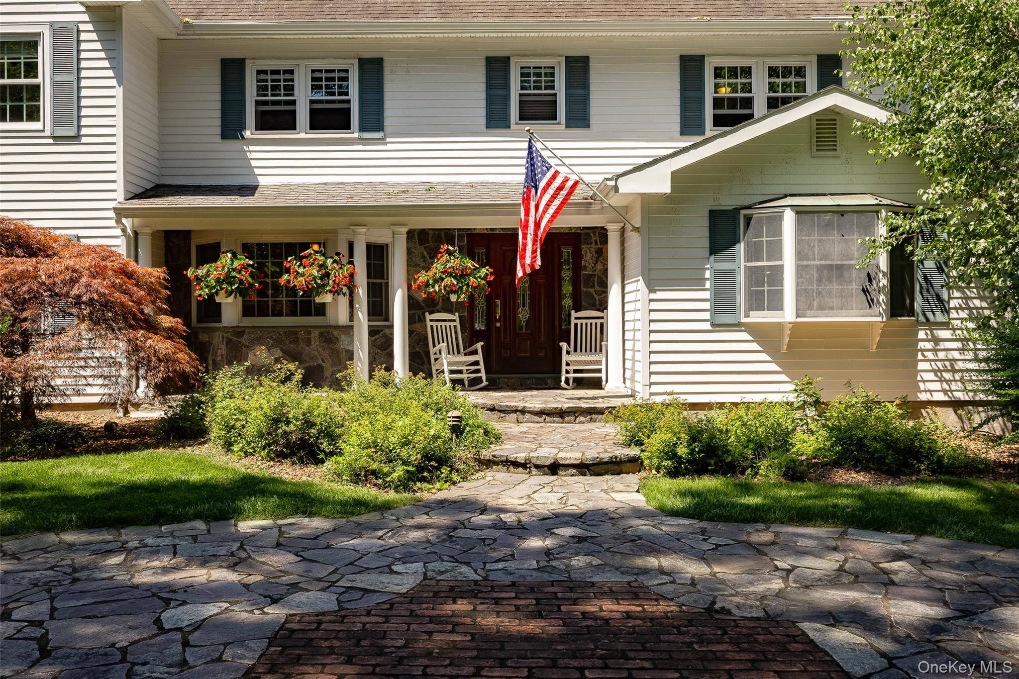 18 Innsbruck BLVD, Hopewell Junction, NY 12533