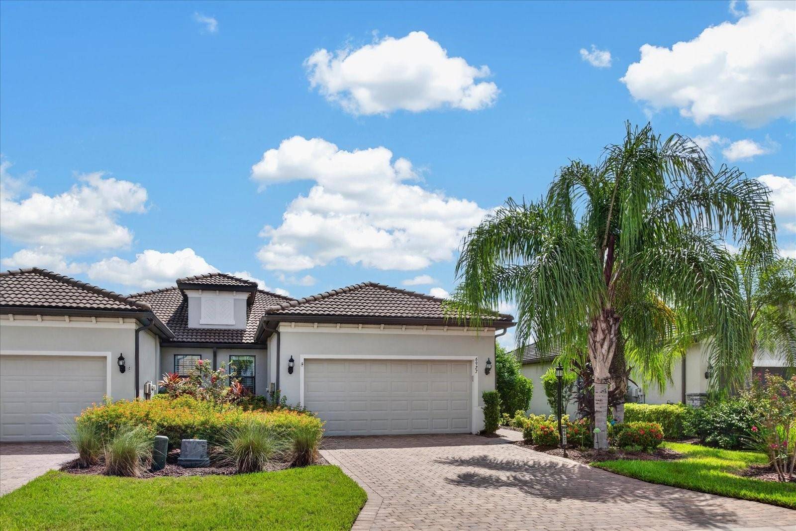 6927 HOLBROOK CV, Lakewood Ranch, FL 34202
