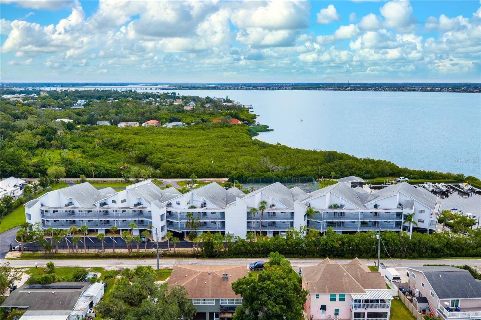 515 LEFFINGWELL AVE #112, Ellenton, FL 34222