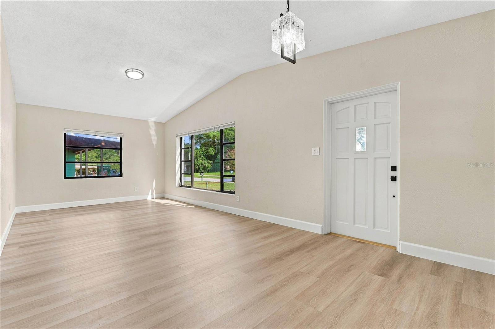 1723 WEEKS AVE, Orlando, FL 32806