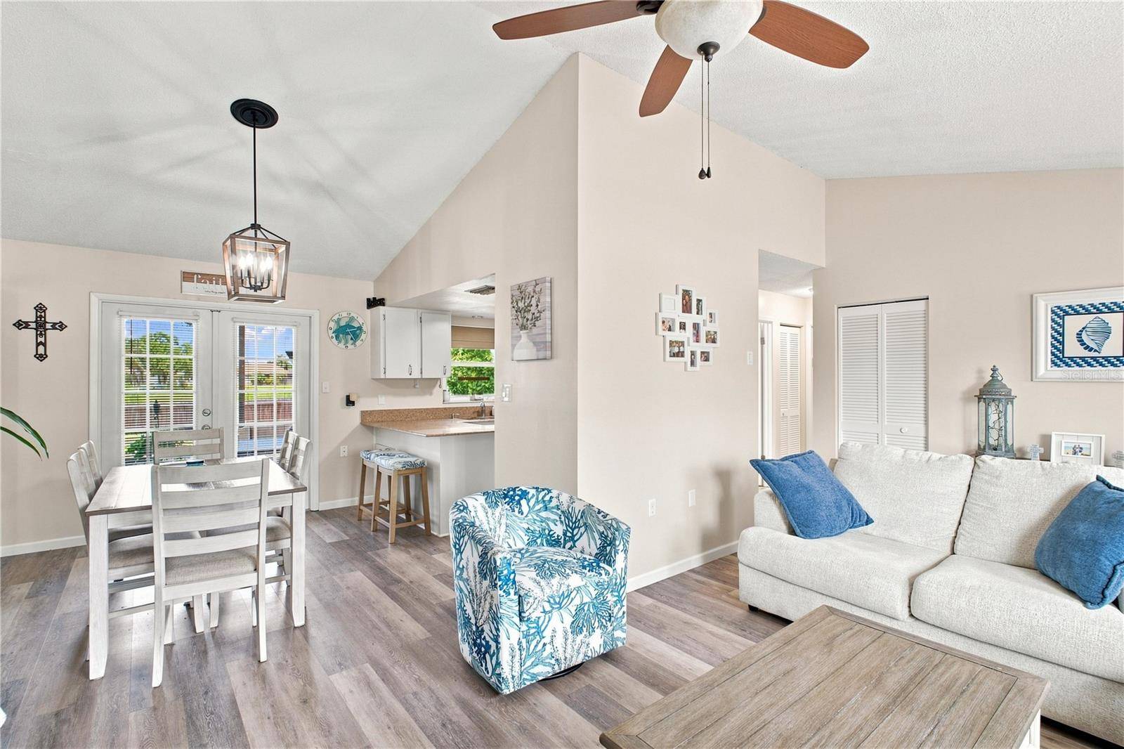 7301 BRAMBLEWOOD DR, Port Richey, FL 34668