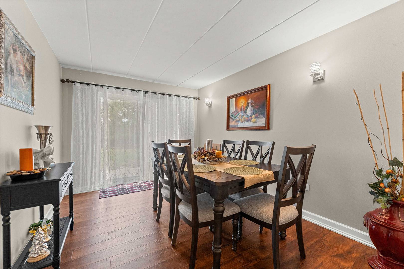 2900 Maple AVE #18A, Downers Grove, IL 60515
