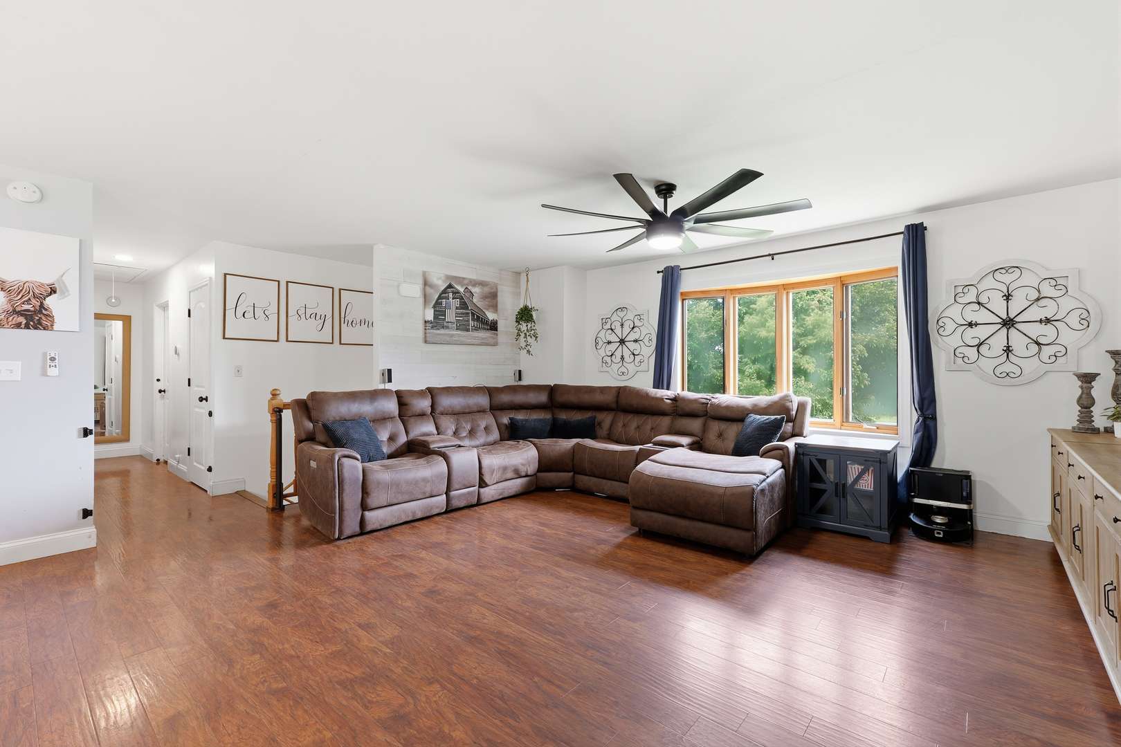 8065 Ashley RD, Morris, IL 60450