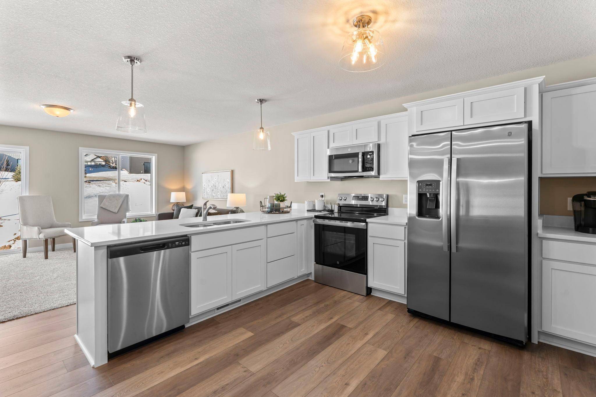 530 Sienna DR, Watertown, MN 55388