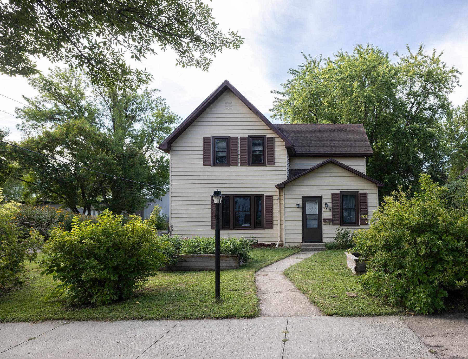 113 W Bancroft AVE, Fergus Falls, MN 56537