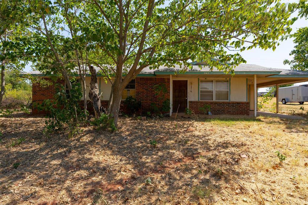 507 N Seminole ST, Asher, OK 74826