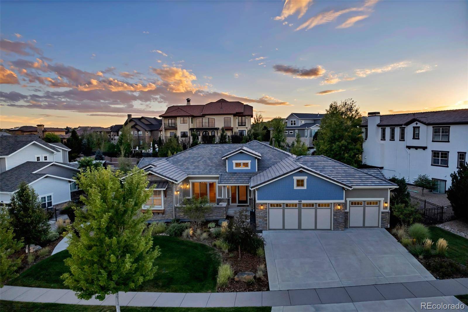 27041 E Long CIR, Aurora, CO 80016