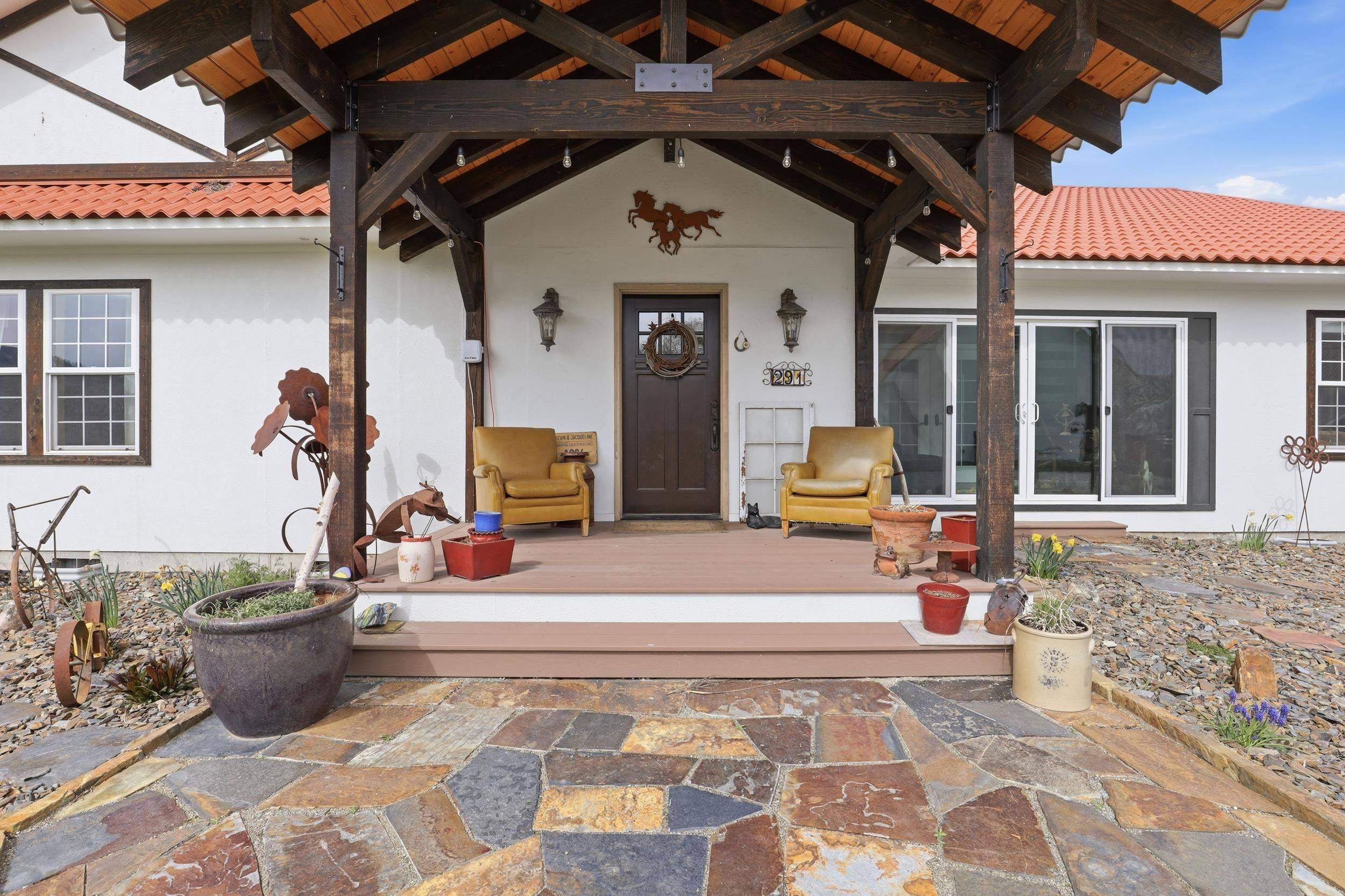 291 Yergens Rd, Newport, WA 99156