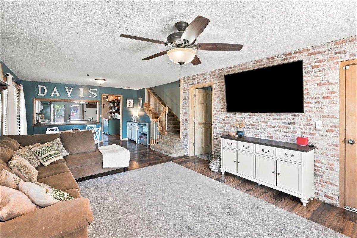 37 N Boyd St, Caldwell, KS 67022