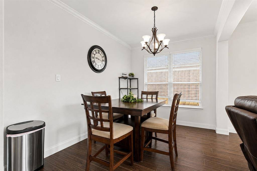 632 Montgomery Drive, Lake Dallas, TX 75065