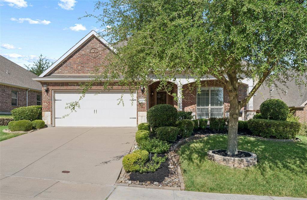 5837 Tuleys Creek Drive, Fort Worth, TX 76137