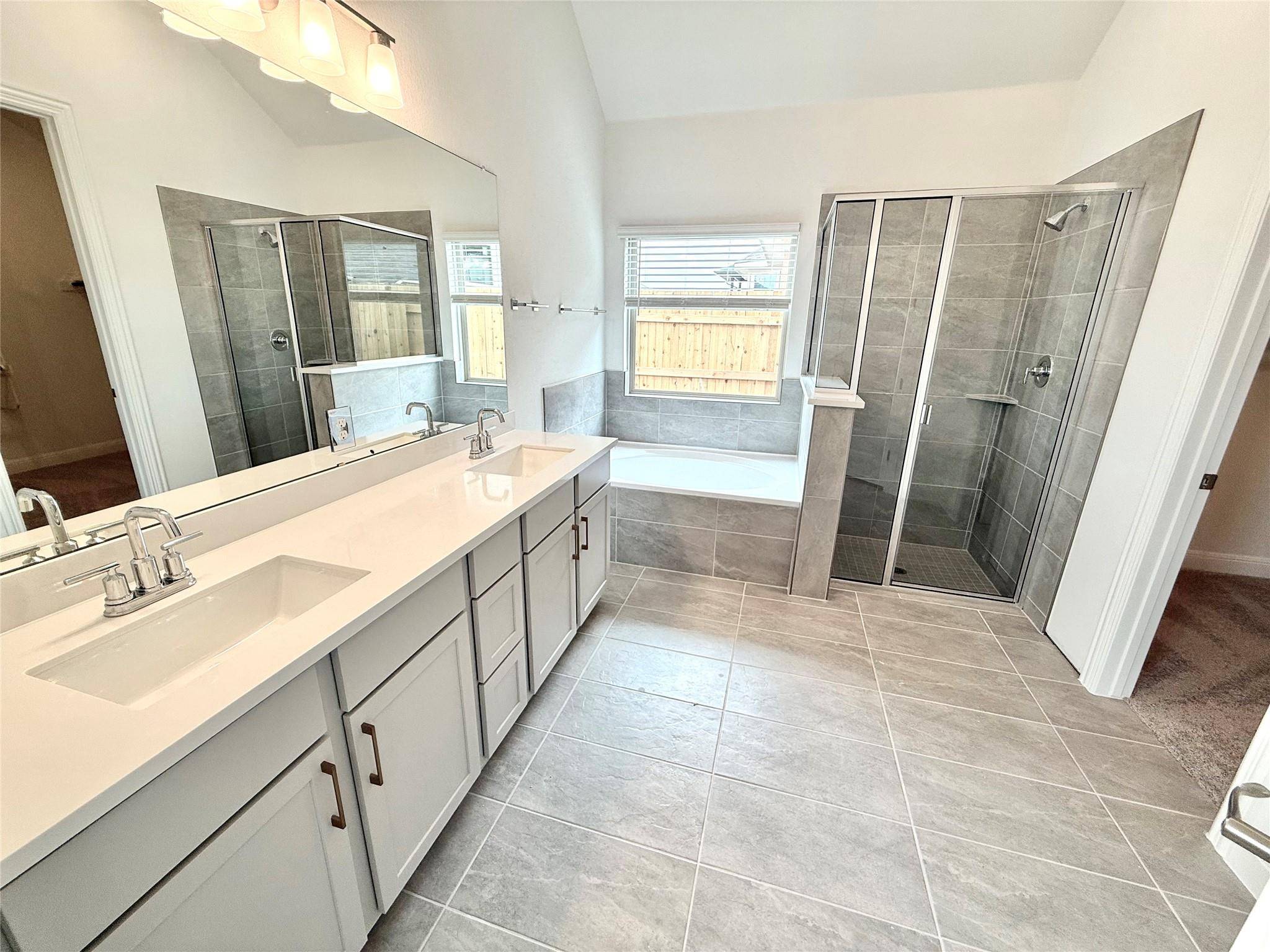 241 Mango CIR, Buda, TX 78610