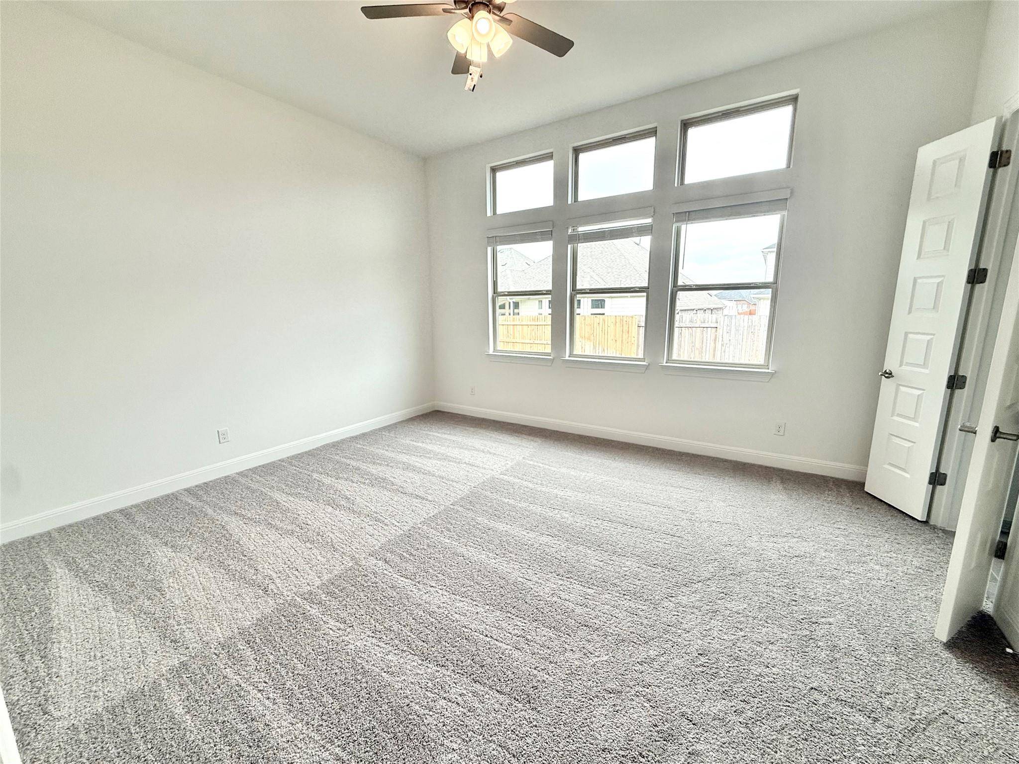 241 Mango CIR, Buda, TX 78610