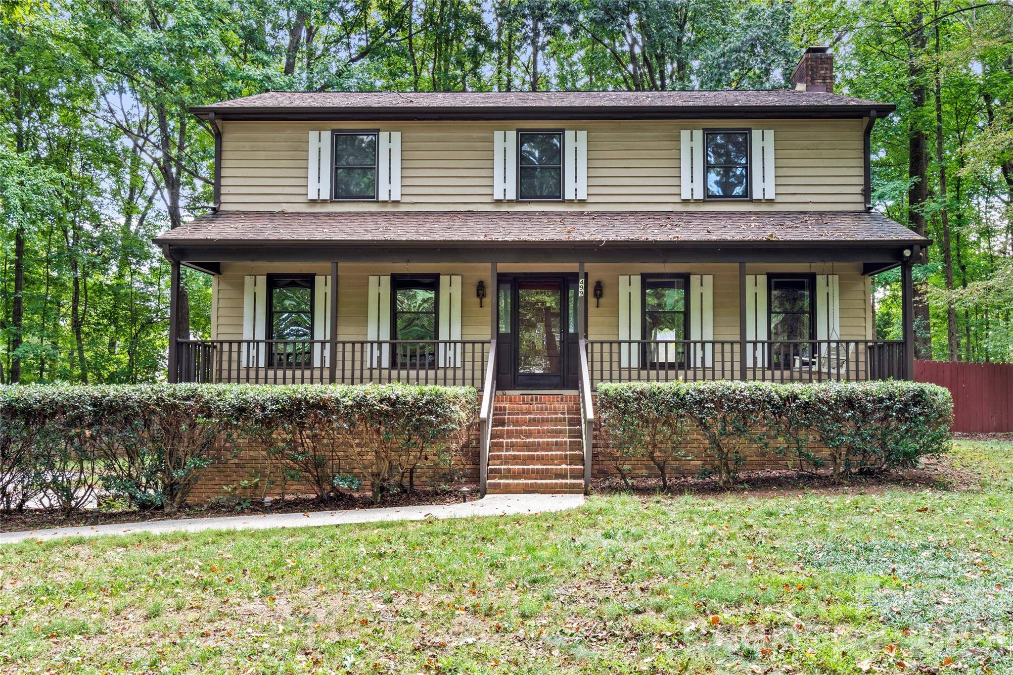 499 Reigate DR, Kernersville, NC 27284