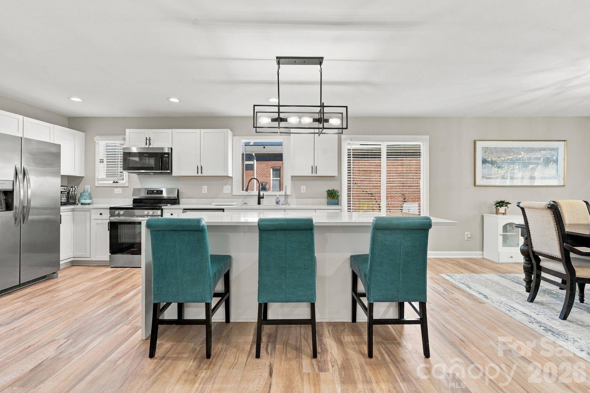 4954 Moonlite Bay DR, Sherrills Ford, NC 28673