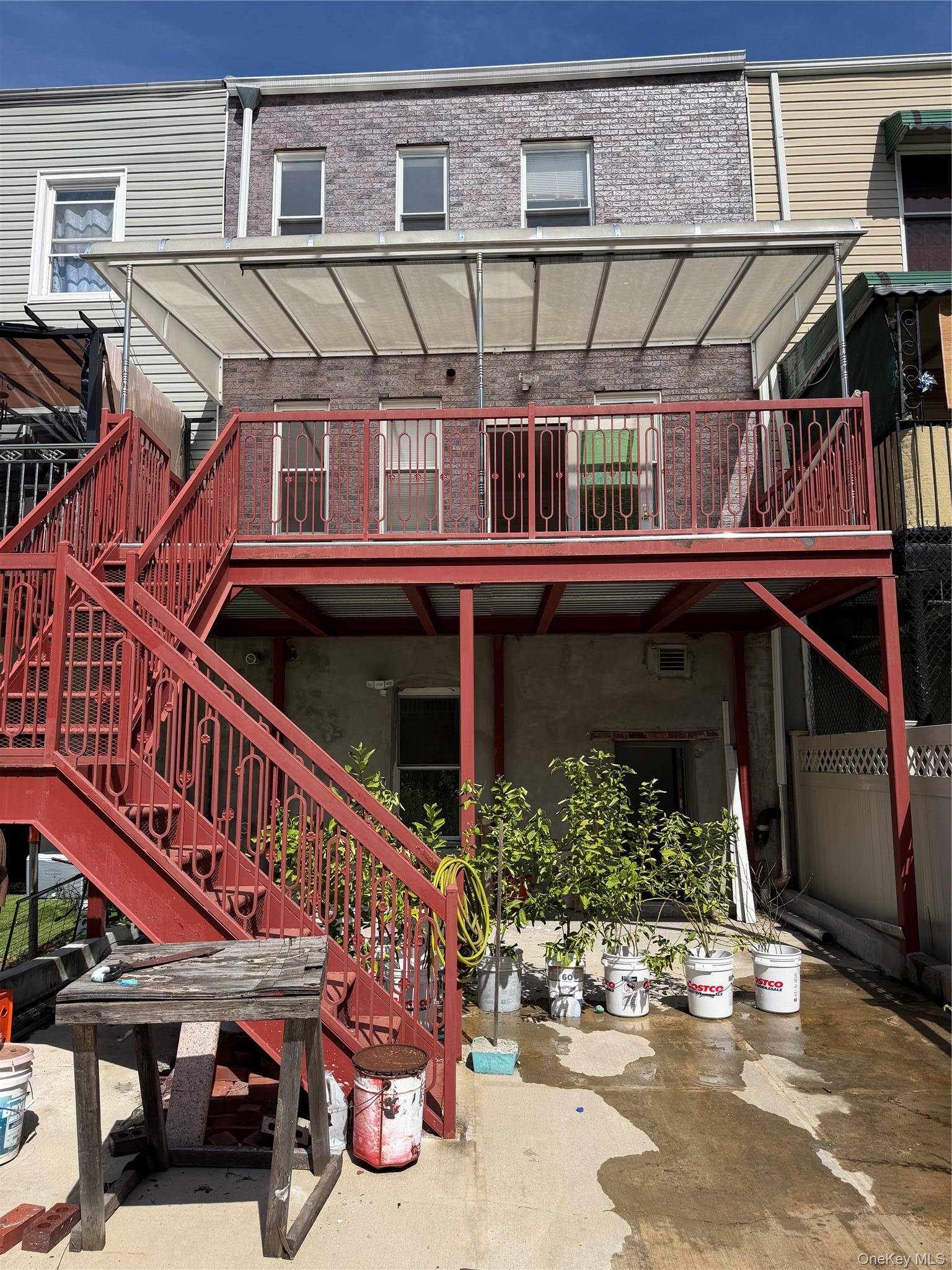 2356 Waterbury AVE, Bronx, NY 10462