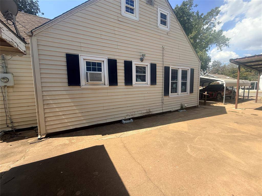 406 W Virginia AVE, Anadarko, OK 73005