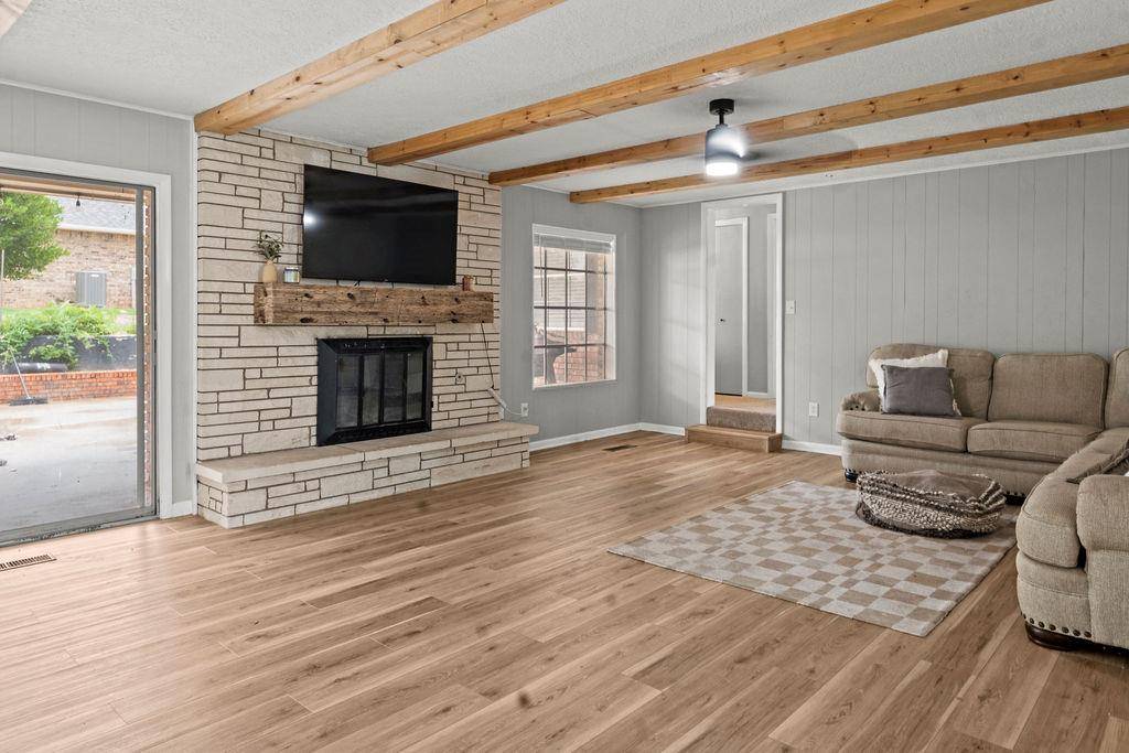 808 N 8th AVE, Purcell, OK 73080